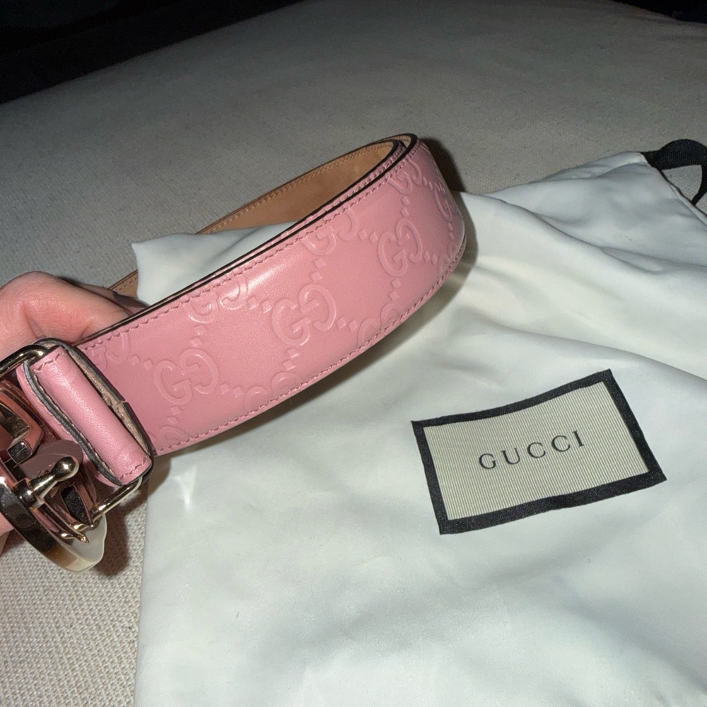 NWT Gucci Pink Leather Belt with Gold GG Buckle - Picture 3 of 4